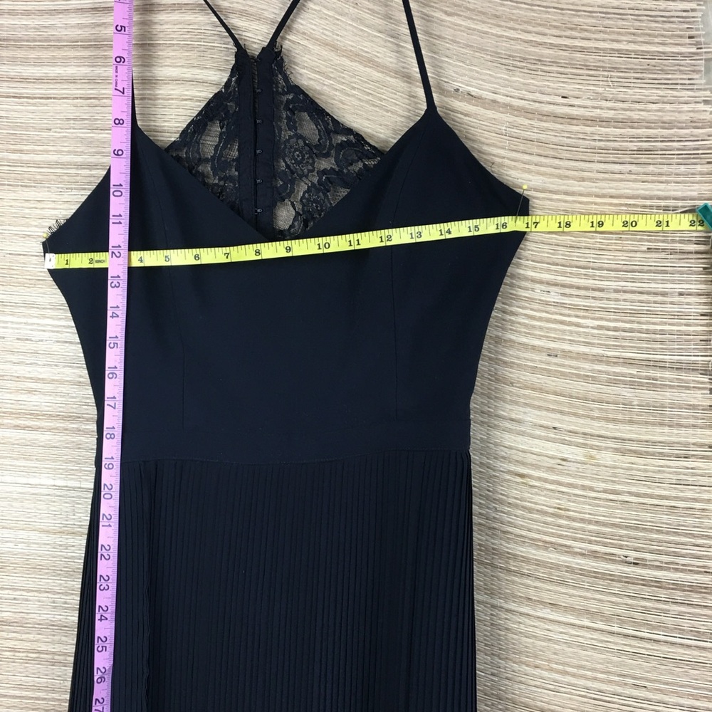 Lovers & Friends Helena Gown Cut Out Back With Lace Details Dress Size L - Picture 14 of 16